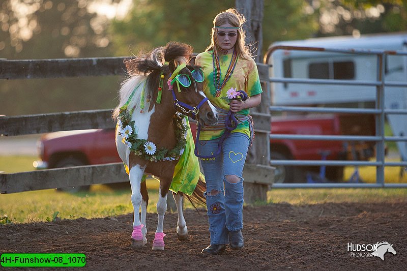 4H-Funshow-08_1070.jpg